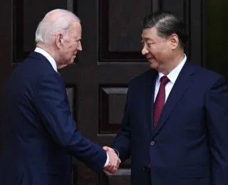 EUA e China se comprometem a manter discussões comerciais em 2024