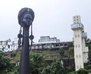 Escultura de Nádia Taquary exalta a memória de Maria Felipa