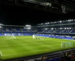 Everton perde 10 pontos e cai para o Z-4 no Campeonato Inglês