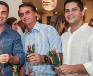Flávio Bolsonaro e ex-sócio vivem em guerra após rompimento; entenda
