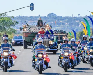 Fuzil de brinquedo é barrado na Esplanada no Dia da Independência