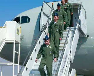 Governo pretende retirar 900 brasileiros de Israel até sábado