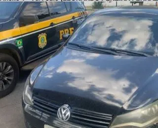 Homem compra carro na ‘feira do rolo’ e acaba detido por receptação