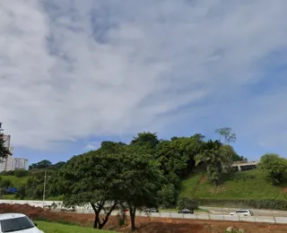 Homem é morto a tiros e corpo é encontrado perto do BRT em Salvador