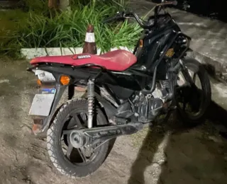 Homem é preso com motocicleta roubada em Lauro de Freitas