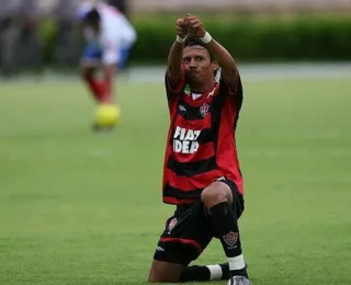 Ídolo do Vitória enaltece poder do Barradão: “Elemento muito forte”