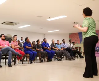 Instituto de Cegos da Bahia faz treinamento em shopping