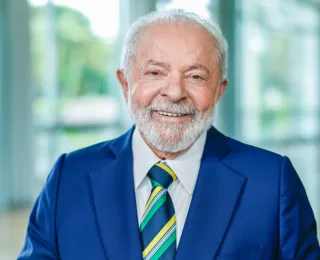 Lula acompanha desfile do 7 de Setembro junto com ministros