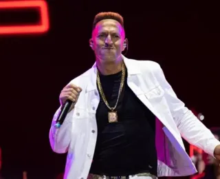 Mano Brown recebe título de Doutor Honoris Causa na UFSB