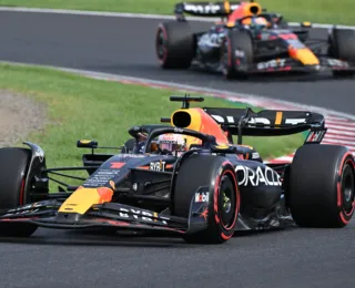 Max Verstappen faz a pole position do GP do Japão de F1