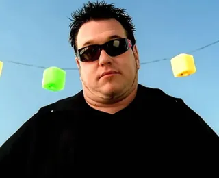 Morre Steve Harwell, ex-Smash Mouth e cantor do hit  'All Star'