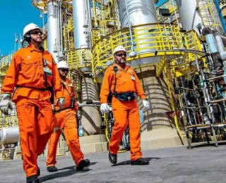Paralisações de funcionários da Petrobras têm forte adesão