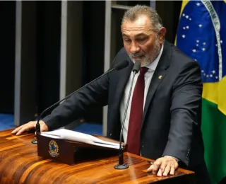 Polícia tenta prender ex-senador de RR suspeito de mandar matar mulher