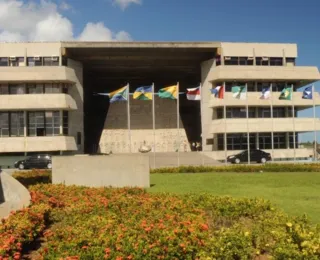 Protesto contra ViaBahia e empréstimo do governo serão pautas na Alba