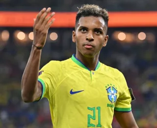 Rodrygo é vítima de ataques racistas após derrota para a Argentina