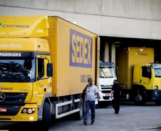 Trabalhadores aceitam acordo e suspendem greve dos Correios