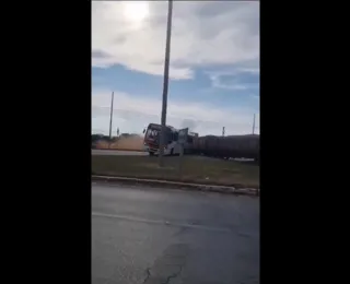 Trem e ônibus se chocam no DF e uma pessoa morre