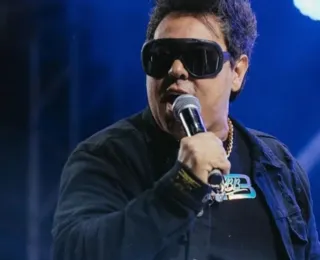 Vídeo: cantor da Calcinha Preta sofre acidente com peso em academia
