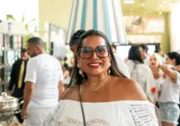 Adriana Régis celebra parceria com o Camarote Expresso 2222