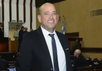 Alba explica situação de Binho Galinha após operação da PF