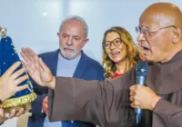 Atlas/A TARDE: Avaliação de Lula é maior entre mulheres e católicos