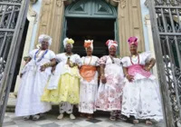 Baianas de acarajé celebram seu dia com missa especial no Pelourinho
