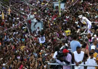 Baianos criam guia para ajudar turistas a curtir Salvador no Carnaval