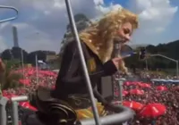 Bloco de Pabllo é interrompido após foliões desmaiarem com calor