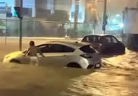 Chega a 12 o número de mortos pelas chuvas no Rio