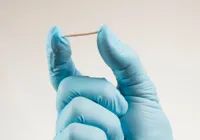 Chip da beleza: sociedades médicas pedem maior fiscalização à Anvisa