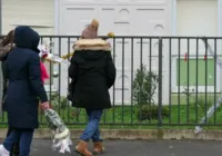 Cinco corpos são encontrados em apartamento perto de Paris