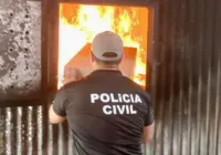 Dez toneladas de cigarros falsos são incineradas pela polícia na Bahia