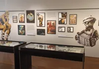 Exposição celebra os 30 anos do cartunista Cau Gomez na Bahia