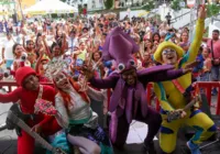 Famílias vão às ruas do Pelourinho para curtir baile infantil