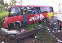 Feridos em acidente com micro-ônibus na Bahia recebem alta hospitalar