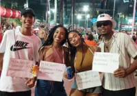 Foliões brincam com petição por mais cinco dias de Carnaval