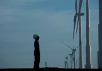 Geração de energia brasileira aumentou 10,3 mil MW em 2023