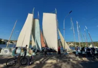 Hasteamento dos veleiros marca 2° dia do Festival de Saveiros