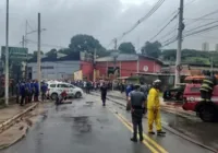 Helicóptero cai em São Paulo e deixa três feridos