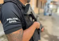 Homem é preso suspeito de invadir casa e agredir a mãe