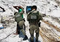 Homens são presos em flagrante suspeitos de extrair areia ilegalmente