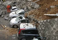 Japão emite alerta de grande tsunami após forte terremoto