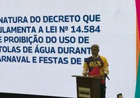 Jerônimo regulamenta proibição de pistolas de água no Carnaval imagem