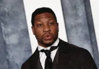 Jonathan Majors é acusado de abuso por mais duas ex-namoradas