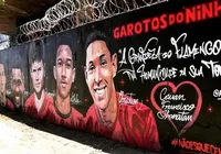 Livro homenageia adolescentes mortos em incêndio no CT do Flamengo imagem