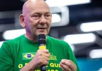 Luciano Hang pressionou Bolsonaro a dar golpe, diz Mauro Cid