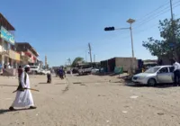 Mais de 30 civis morrem no Sudão, a maioria por bombardeios, diz ONG