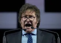 Milei anuncia aumento do salário mínimo em 30% na Argentina