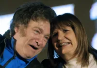 Milei nomeia conservadora Bullrich como ministra da Segurança