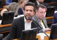 PF pede quebra de sigilos fiscal e bancário de André Janones imagem
